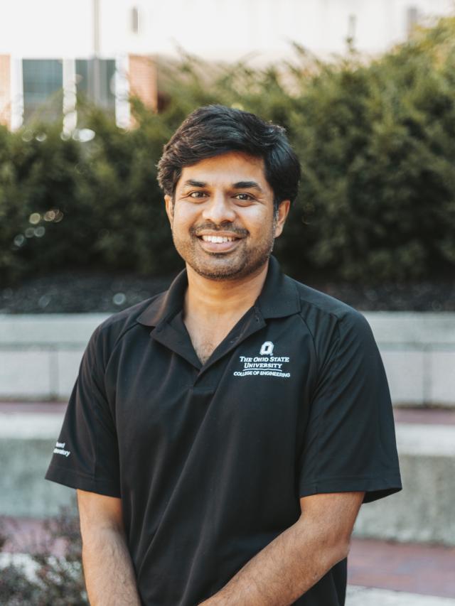 Hari Subramoni Headshot.jpeg