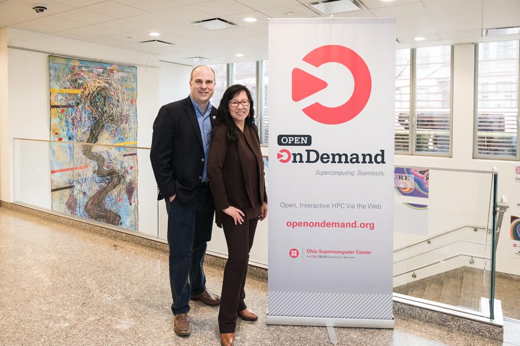 Julie & Alan GOOD.jpg